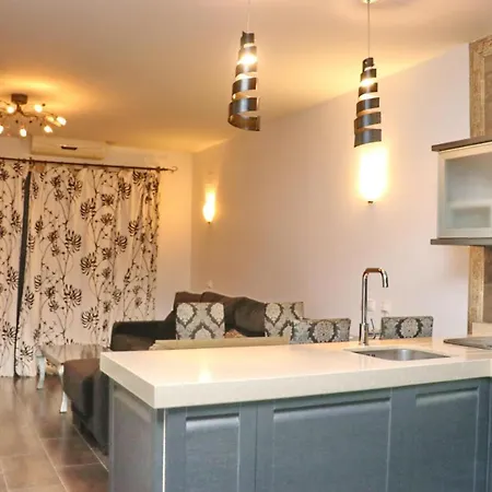 Apartment Apartamento Azorin Ii *